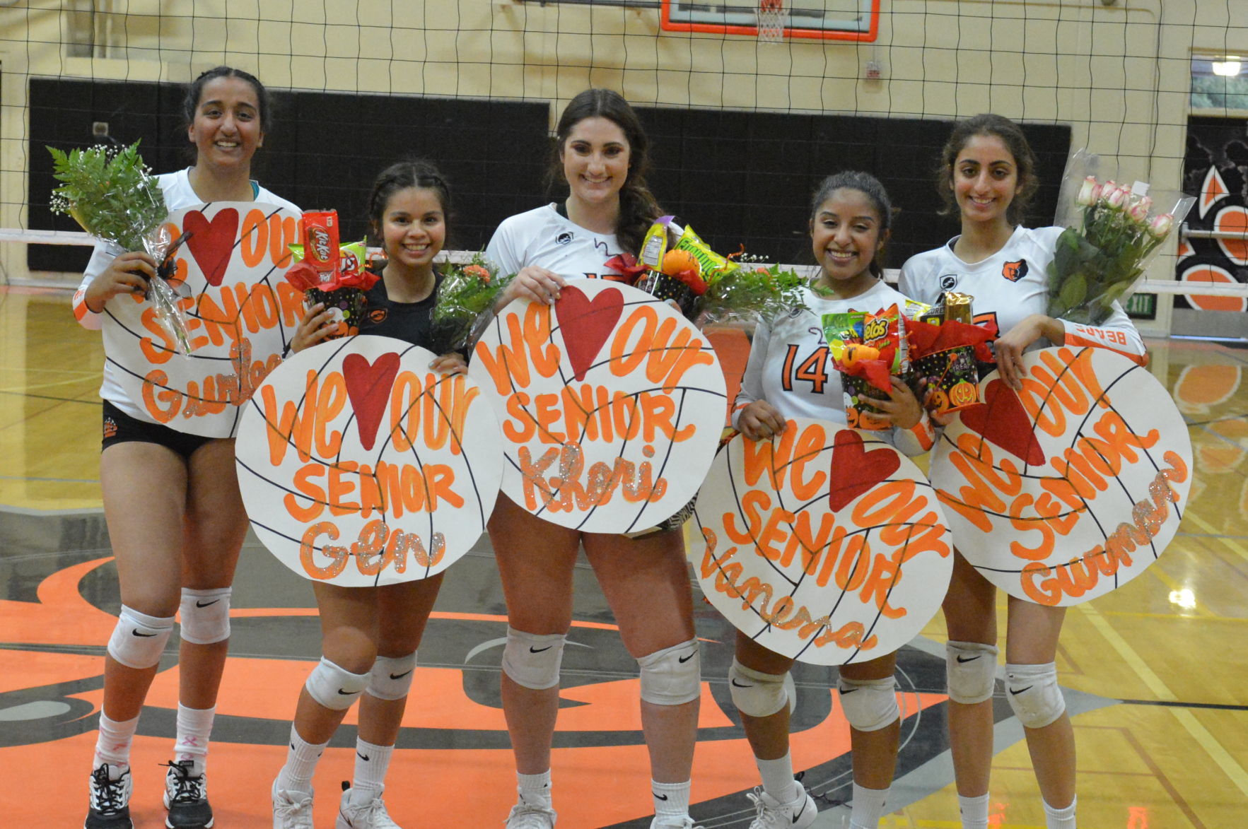 Kingsburg sweeps Selma